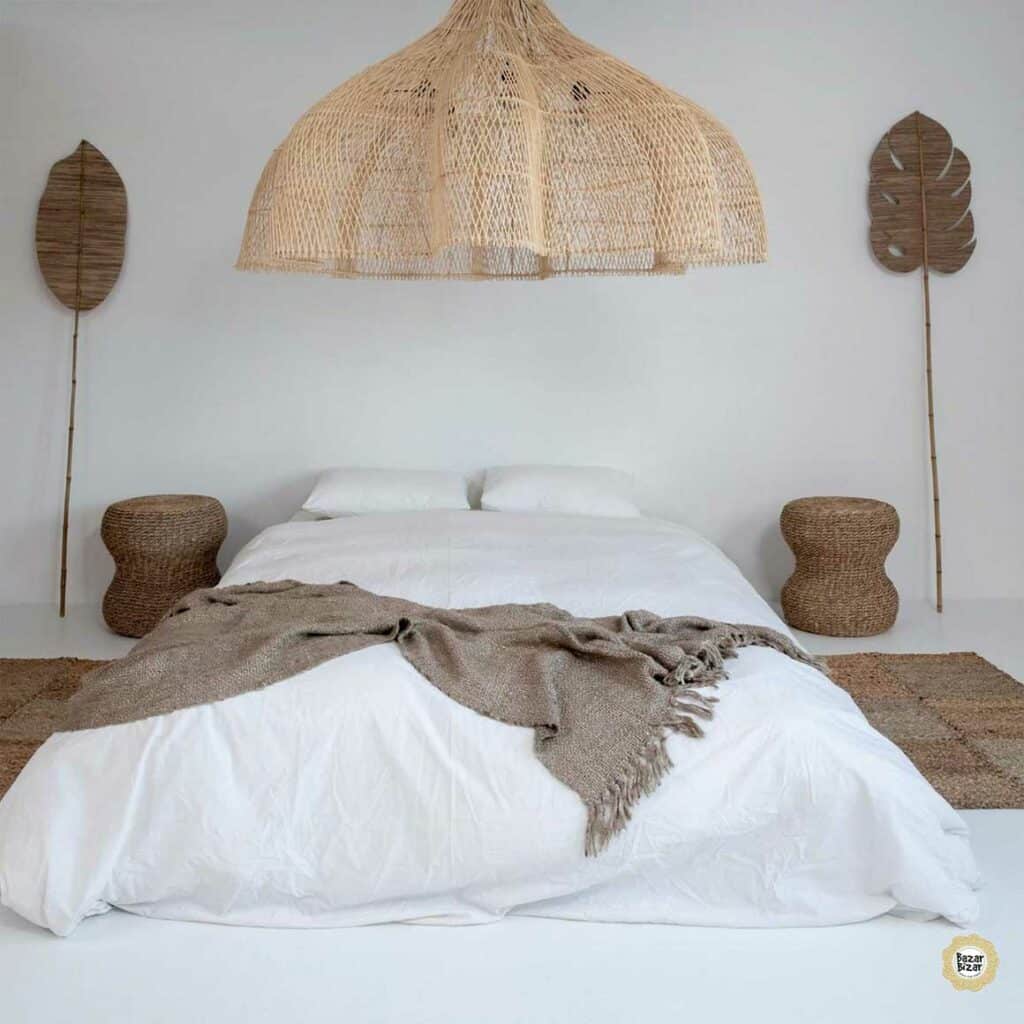 Beachhouse Deckenlampe aus Rattan, Bazar Bizar kaufen Soulbirdee Onlineshop für Boho Lampen Rattanlampe Gastro Restaurant Hotel Lounge Spa Ibiza Strandhaus Mediterran