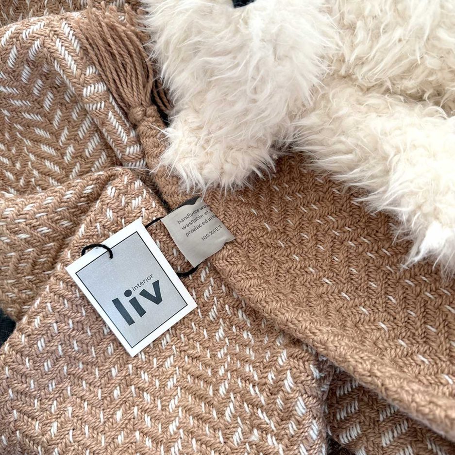 Decke wohndecke Detail Beige Muster fischgrät Soulbirdee Onlineshop