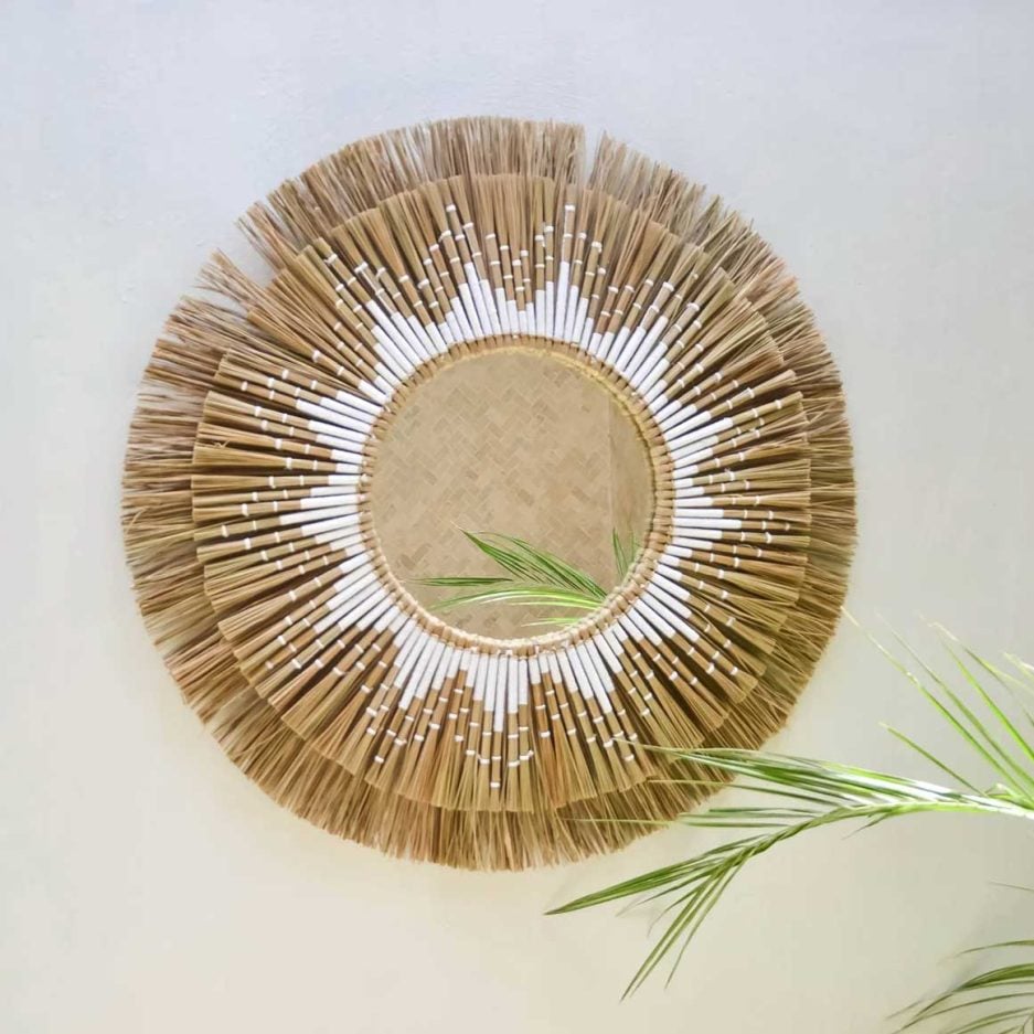 Wandspiegel Rattan Spiegel Soleil Mallorca Style Spiegel als Wandspiegel und Boho Wanddeko Spiegel kaufen Boho Deko in Natur & Weiß Soulbirdee Onlineshop