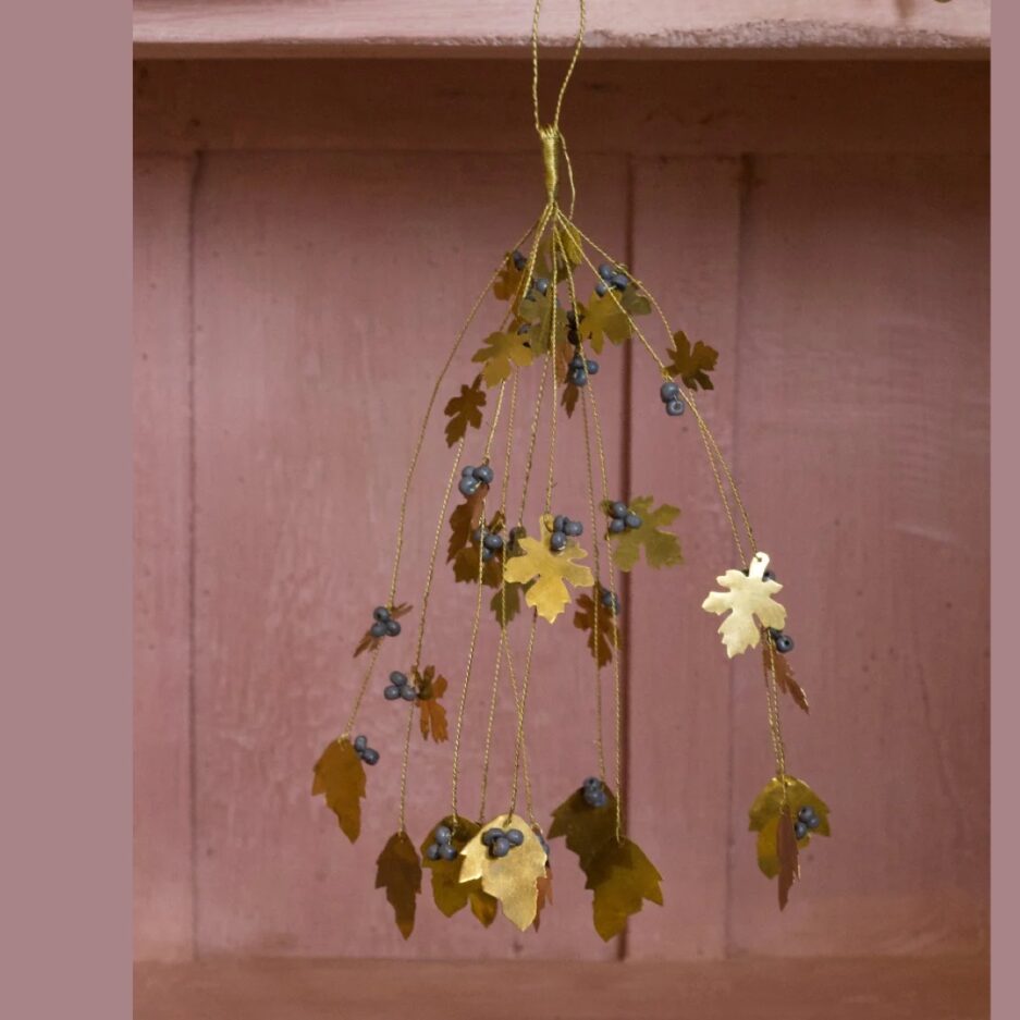 herbstdeko_herbst_deko_beeren_blatt_gold_weihnachtsdeko_perlen_weldaad_soulbirdee_onlineshop